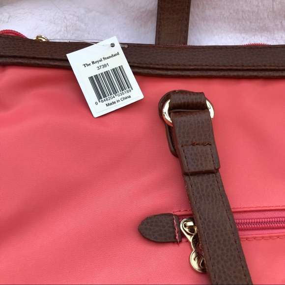 NWT Coral Tote Faux Leather Straps Gold Hardware - Picture 7 of 8